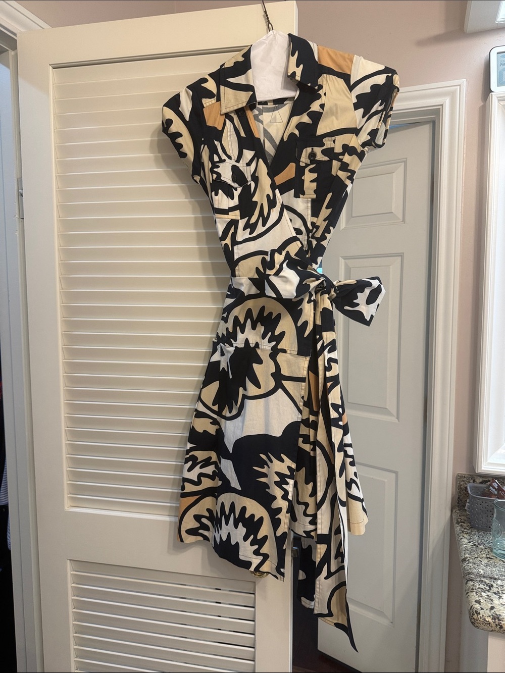 Diane Von Furstenberg Black, Cream and Tan Graphic Wrap Midi Dress